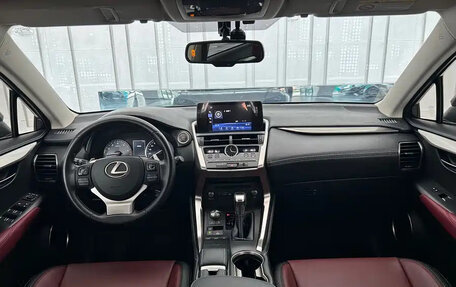 Lexus NX I, 2021 год, 2 700 000 рублей, 11 фотография