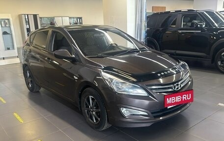 Hyundai Solaris II рестайлинг, 2015 год, 799 000 рублей, 3 фотография