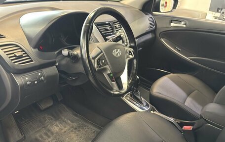 Hyundai Solaris II рестайлинг, 2015 год, 799 000 рублей, 10 фотография