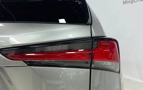 Lexus NX I, 2021 год, 2 500 000 рублей, 8 фотография