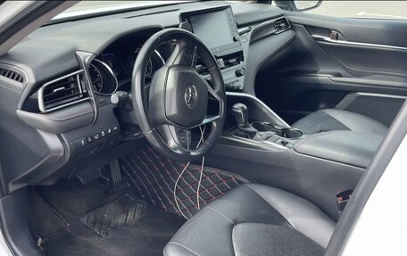 Toyota Camry, 2022 год, 3 200 000 рублей, 8 фотография