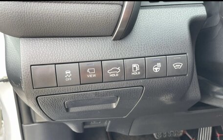 Toyota Camry, 2022 год, 3 200 000 рублей, 6 фотография
