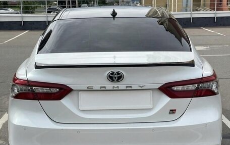 Toyota Camry, 2022 год, 3 200 000 рублей, 3 фотография