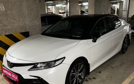 Toyota Camry, 2022 год, 3 200 000 рублей, 11 фотография