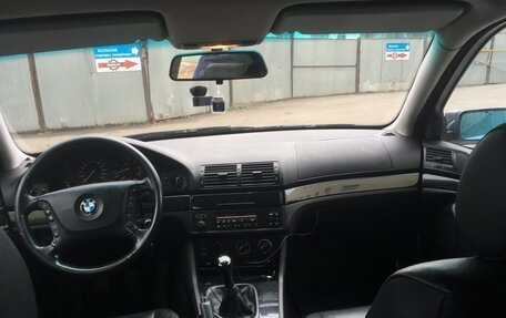 BMW 5 серия, 2003 год, 350 000 рублей, 9 фотография