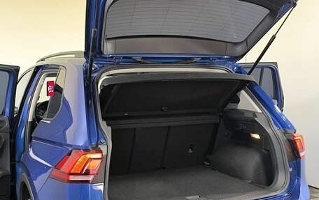 Volkswagen Tiguan II, 2020 год, 2 200 000 рублей, 16 фотография
