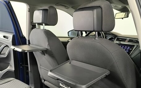 Volkswagen Tiguan II, 2020 год, 2 200 000 рублей, 15 фотография