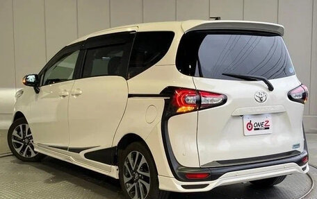 Toyota Sienta II, 2021 год, 1 050 666 рублей, 5 фотография