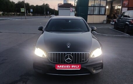 Mercedes-Benz E-Класс, 2020 год, 2 699 990 рублей, 2 фотография