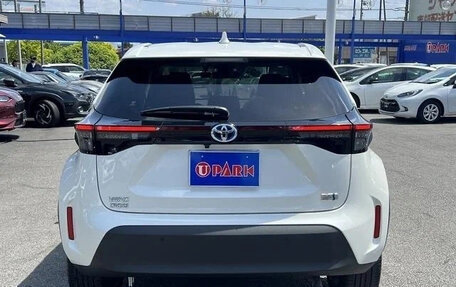 Toyota Yaris Cross, 2022 год, 1 450 666 рублей, 7 фотография