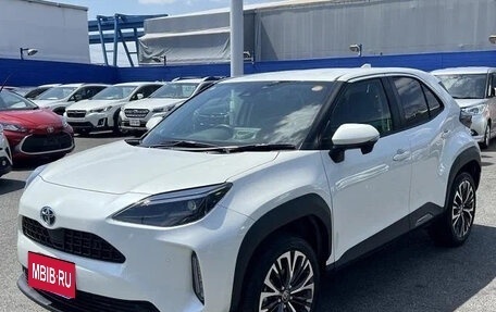 Toyota Yaris Cross, 2022 год, 1 450 666 рублей, 3 фотография