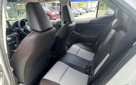 Toyota Yaris Cross, 2022 год, 1 450 666 рублей, 16 фотография
