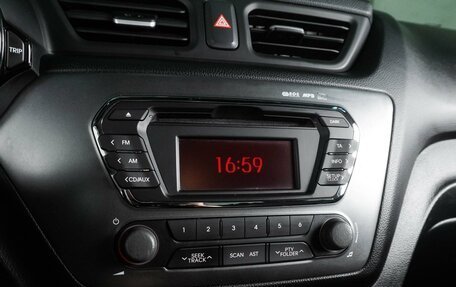 KIA Rio III рестайлинг, 2013 год, 945 000 рублей, 14 фотография