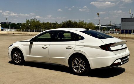 Hyundai Sonata VIII, 2021 год, 1 630 000 рублей, 4 фотография