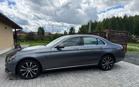 Mercedes-Benz E-Класс, 2020 год, 4 870 000 рублей, 5 фотография