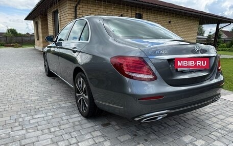 Mercedes-Benz E-Класс, 2020 год, 4 870 000 рублей, 4 фотография