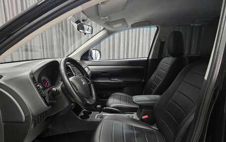 Mitsubishi Outlander III рестайлинг 3, 2013 год, 1 149 000 рублей, 14 фотография