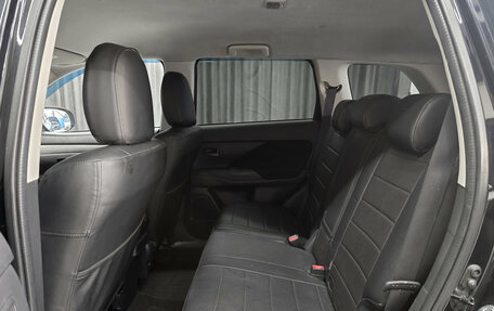 Mitsubishi Outlander III рестайлинг 3, 2013 год, 1 149 000 рублей, 17 фотография