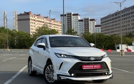 Toyota Harrier, 2023 год, 5 050 000 рублей, 1 фотография