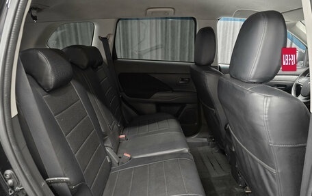 Mitsubishi Outlander III рестайлинг 3, 2013 год, 1 149 000 рублей, 16 фотография