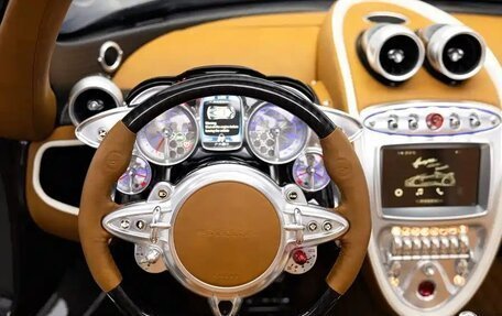 Pagani Huayra, 2025 год, 940 000 000 рублей, 16 фотография