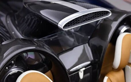 Pagani Huayra, 2025 год, 940 000 000 рублей, 20 фотография