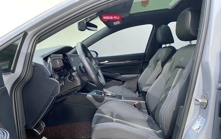 Volkswagen Golf VIII, 2023 год, 2 442 807 рублей, 11 фотография