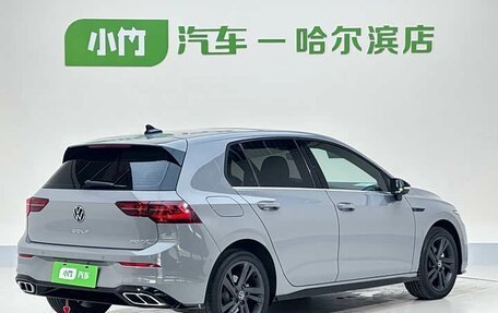 Volkswagen Golf VIII, 2023 год, 2 442 807 рублей, 17 фотография