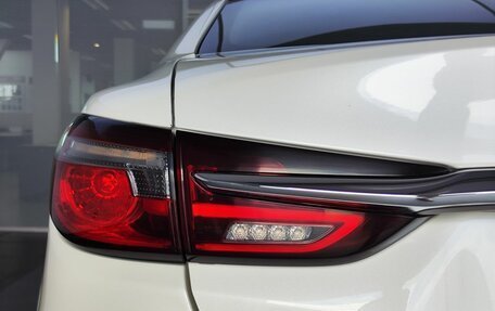 Mazda 6, 2018 год, 2 090 000 рублей, 12 фотография