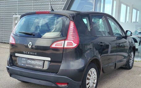 Renault Scenic III, 2010 год, 650 000 рублей, 6 фотография