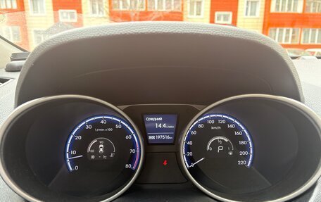 Hyundai ix35 I рестайлинг, 2013 год, 1 350 000 рублей, 2 фотография
