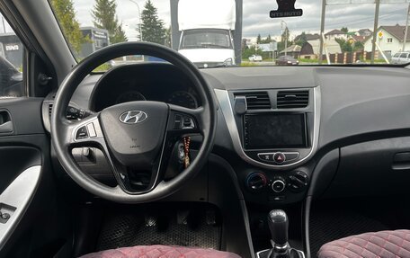 Hyundai Solaris II рестайлинг, 2014 год, 850 000 рублей, 10 фотография