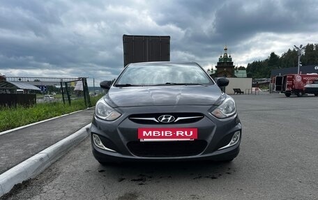 Hyundai Solaris II рестайлинг, 2014 год, 850 000 рублей, 6 фотография