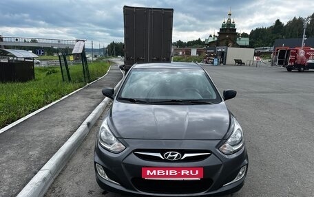 Hyundai Solaris II рестайлинг, 2014 год, 850 000 рублей, 9 фотография