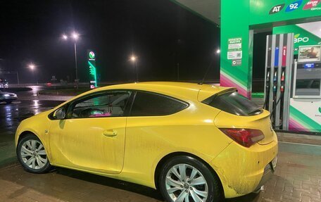 Opel Astra J, 2014 год, 620 000 рублей, 3 фотография