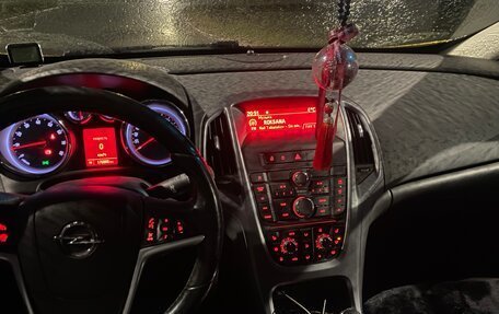 Opel Astra J, 2014 год, 620 000 рублей, 5 фотография