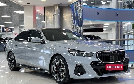 BMW 5 серия, 2025 год, 9 300 000 рублей, 3 фотография