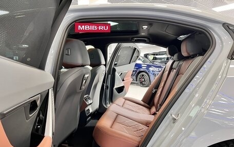 BMW 5 серия, 2025 год, 9 300 000 рублей, 27 фотография