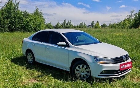 Volkswagen Jetta VI, 2015 год, 1 050 000 рублей, 3 фотография