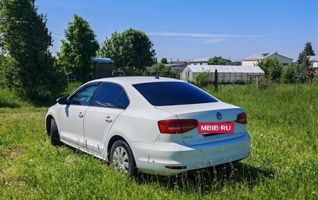 Volkswagen Jetta VI, 2015 год, 1 050 000 рублей, 5 фотография