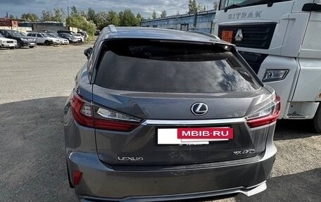 Lexus RX IV рестайлинг, 2017 год, 2 996 500 рублей, 5 фотография