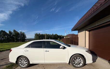 Toyota Camry, 2013 год, 1 950 000 рублей, 6 фотография