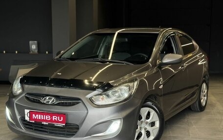 Hyundai Solaris II рестайлинг, 2012 год, 715 000 рублей, 1 фотография