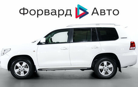 Toyota Land Cruiser 200, 2011 год, 2 790 000 рублей, 4 фотография