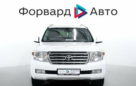 Toyota Land Cruiser 200, 2011 год, 2 790 000 рублей, 2 фотография