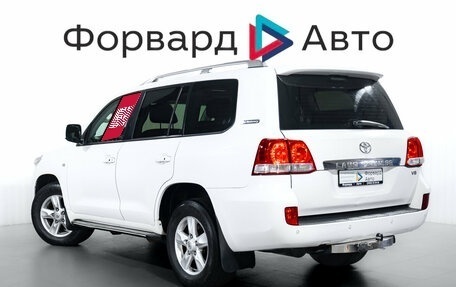 Toyota Land Cruiser 200, 2011 год, 2 790 000 рублей, 5 фотография