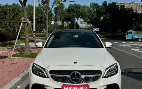 Mercedes-Benz C-Класс, 2019 год, 1 890 002 рублей, 3 фотография
