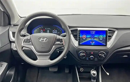 Hyundai Verna, 2022 год, 980 003 рублей, 12 фотография