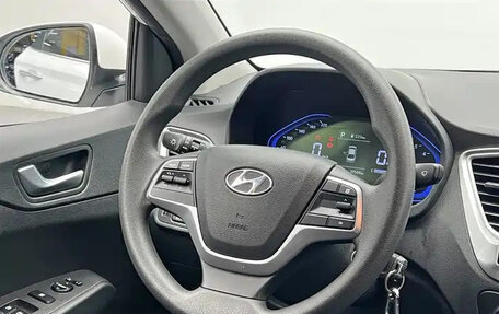 Hyundai Verna, 2022 год, 980 003 рублей, 14 фотография