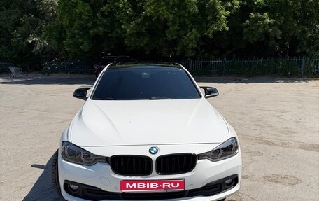 BMW 3 серия, 2018 год, 2 200 000 рублей, 1 фотография